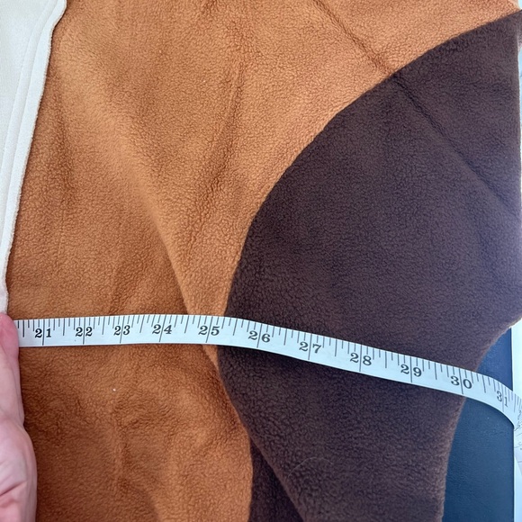 Moco Brown Plus Size Exposed Seam Patchwork Sweatshirt new never worn - Picture 5 of 9